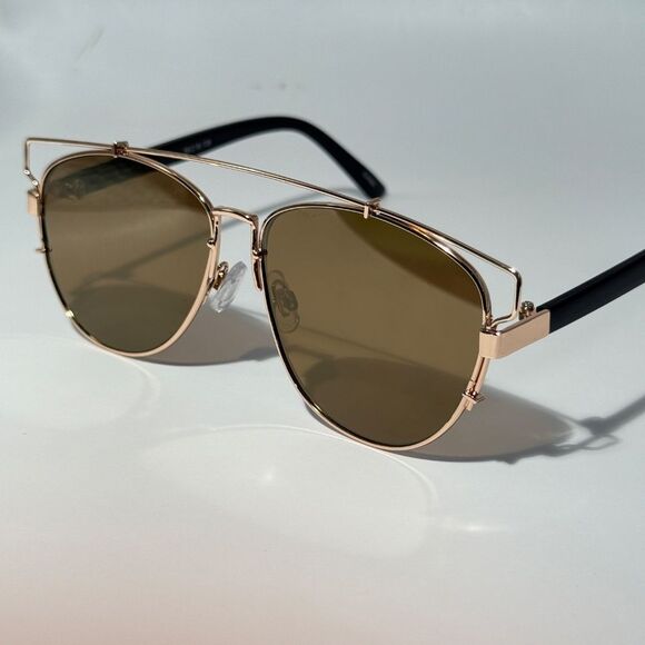 1637 NEW Gold Aviator Sunglasses with Top Bar Detail - Trendy & Chic - Picture 7 of 8